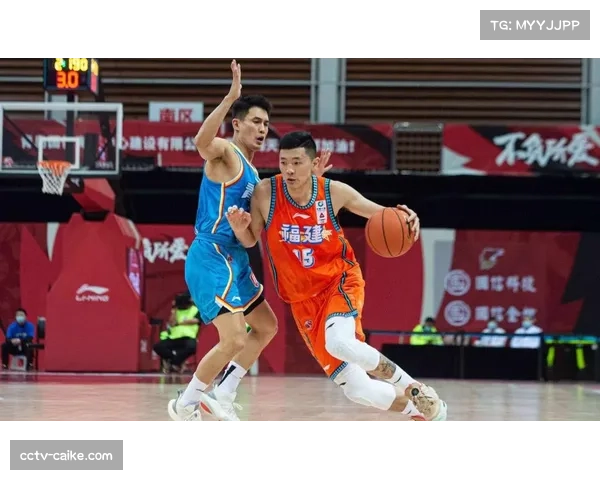 【2026年4月CBA联赛·人物·动态福建队主力陈林坚已从腿部手术中康复，恢复有球训练